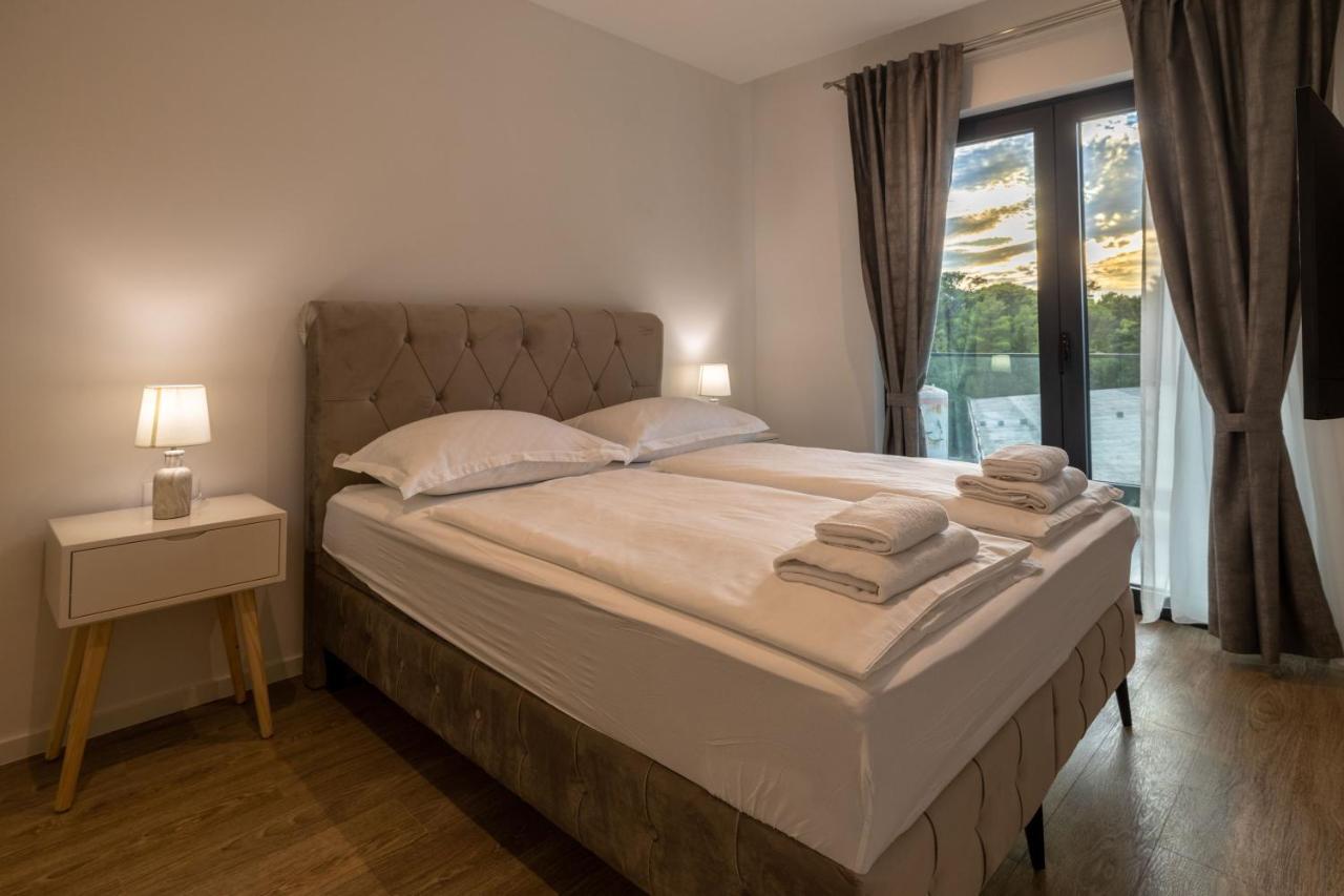 Libero Amfora Makarska Exterior foto